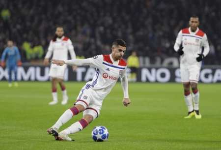 于他们的传 于他们的传